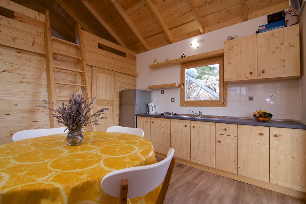 Marina House Villa Drage Exterior photo